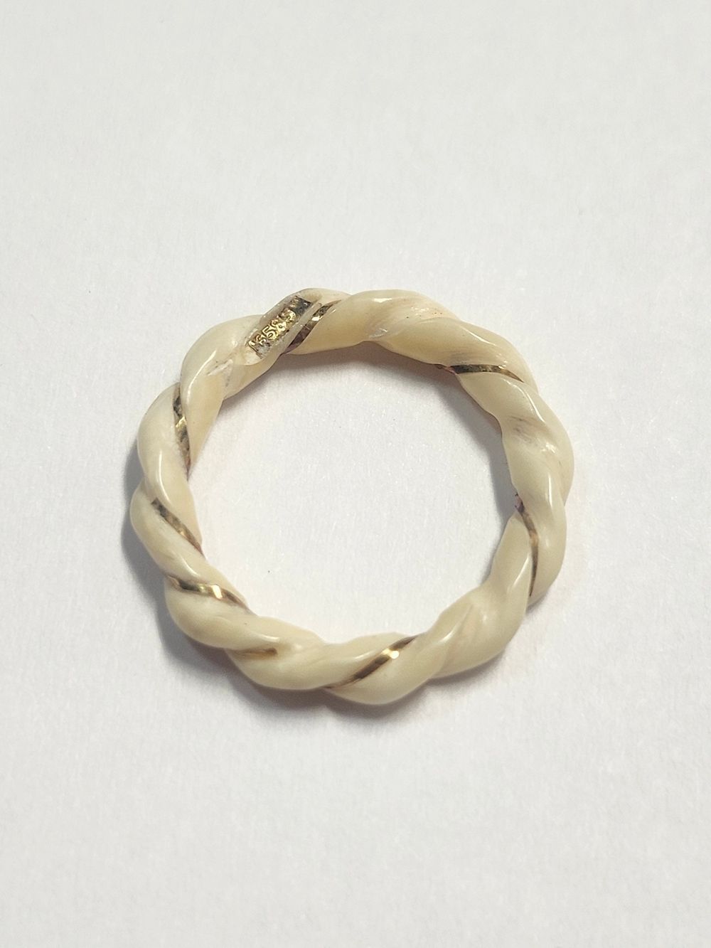 Cream Twisted Band Ring with 14K Gold Accents size 2.25